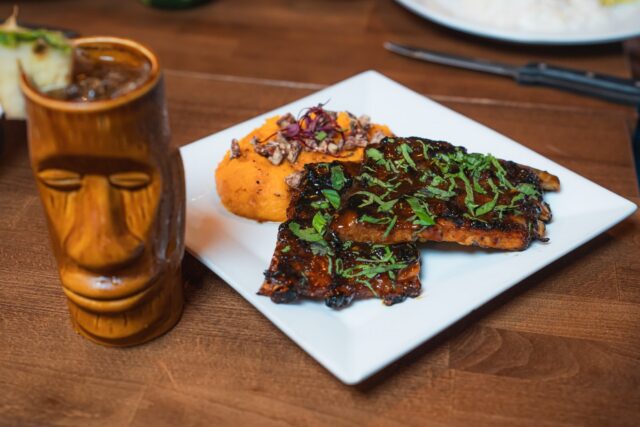 Dad’s love our Dominican Ribs 🌴🔥
Glazed in sweet chili, ginger, and soy, topped with fresh herbs, and served with whipped sweet potatoes and pistachios, they’re a Father’s Day favorite for a reason.
Order them as your entrée, or share them as an appetizer before the main event. Either way, they’re a great place to start the celebration. 🍹✨
Father’s Day is right around the corner. Make your reservations now and celebrate Dad at RUMBA.
#RumbaFavorites #DominicanRibs #MustTryDish #FoodieFinds #RumbaEats Fathers day CelebrateDad